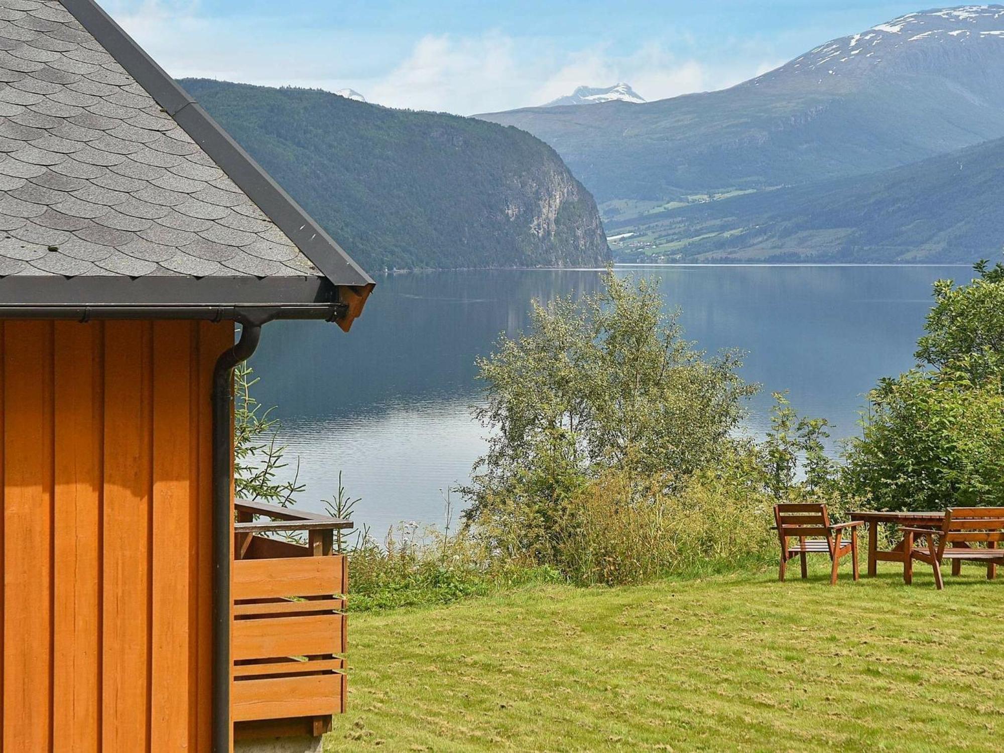 Three-Bedroom Holiday Home In Utvik 1 Reed Room photo